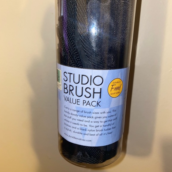 Studio Paint Brushes - Picture 2 of 2